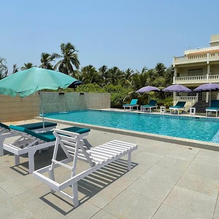 Kay'S By The Sea Hotel Ajgaon Buitenkant foto